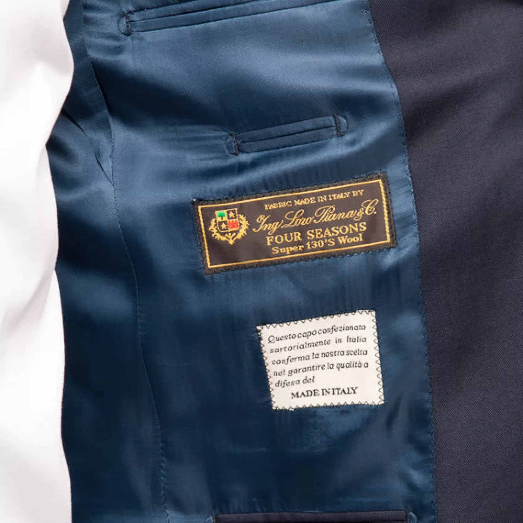 Fashion Pini Parma Abito Full Canvas In Lana Loro Piana Super 150's - Made In Italy Blu
