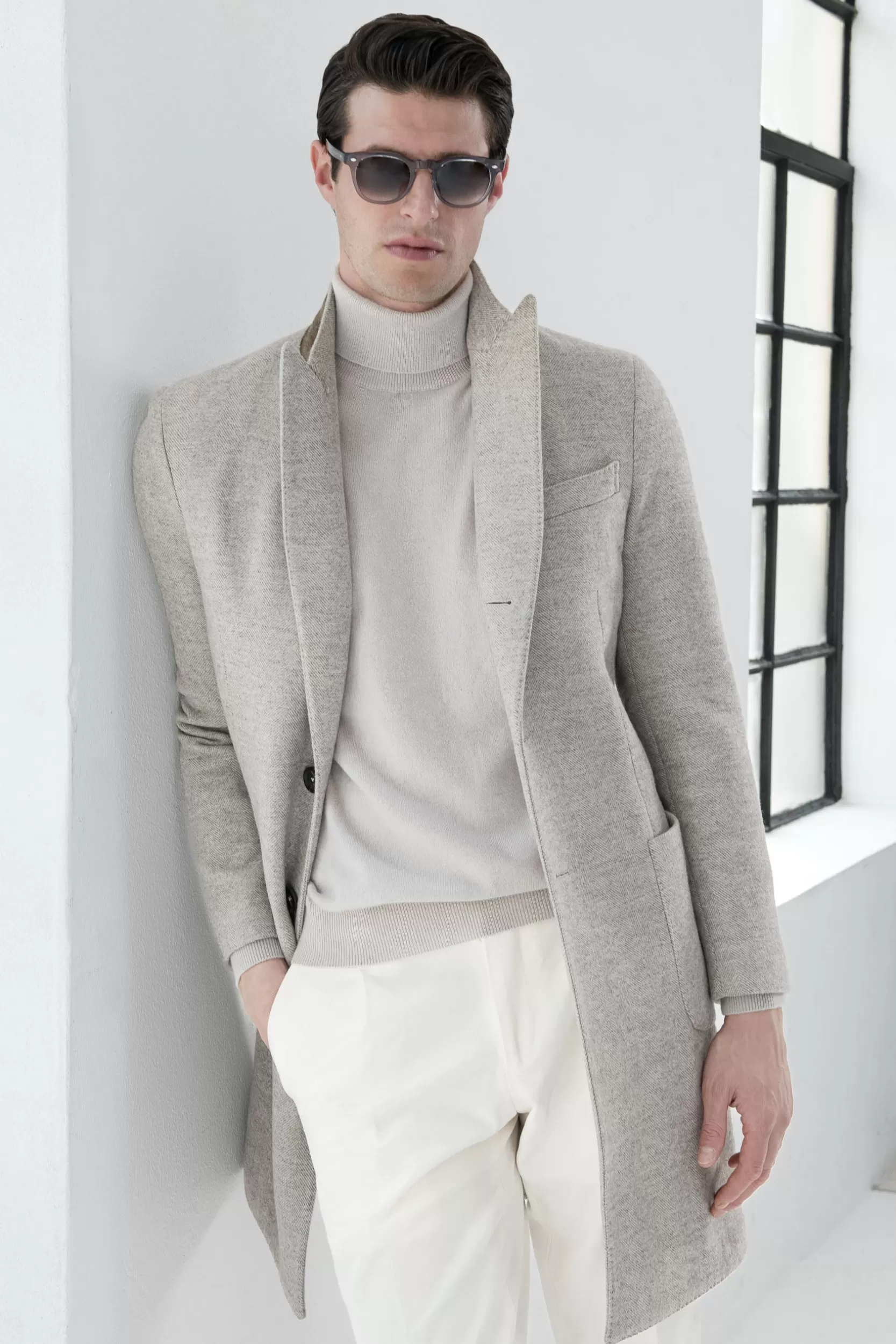 cappotto_beige_a_spina_di_pesce_con_revers_a_lancia__made_in_italy_5.webp Clearance Pini Parma Cappotto Beige A Spina Di Pesce Con Revers A Lancia – Made In Italy