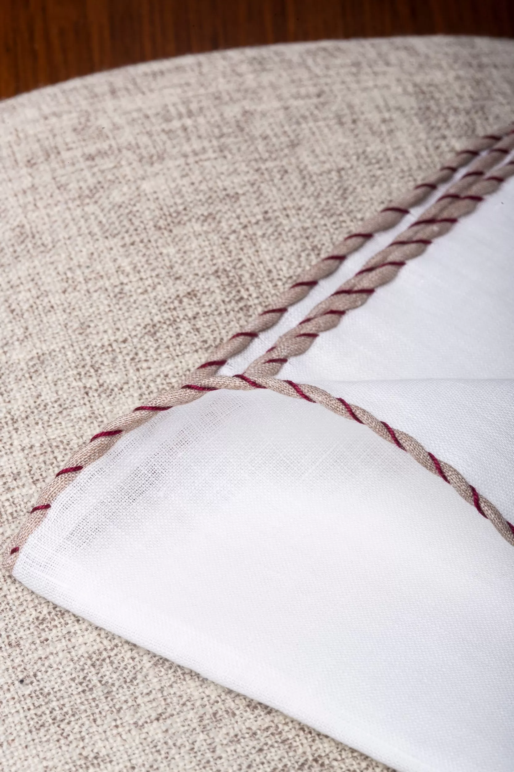 Hot Pini Parma Fazzoletti Da Taschino In Lino Bianco Con Bordi E Rossi - Made In Italy Beige