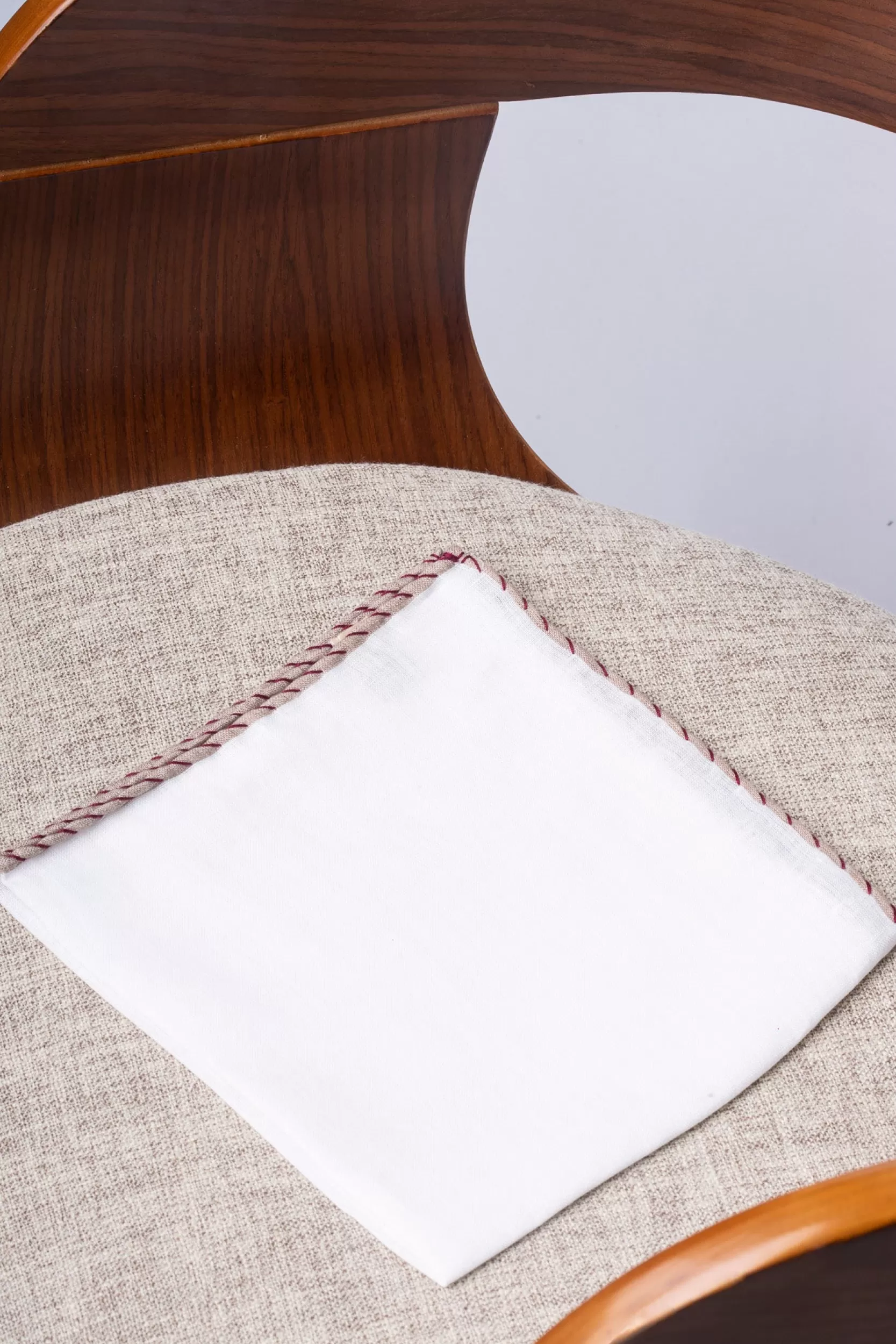 Hot Pini Parma Fazzoletti Da Taschino In Lino Bianco Con Bordi E Rossi - Made In Italy Beige