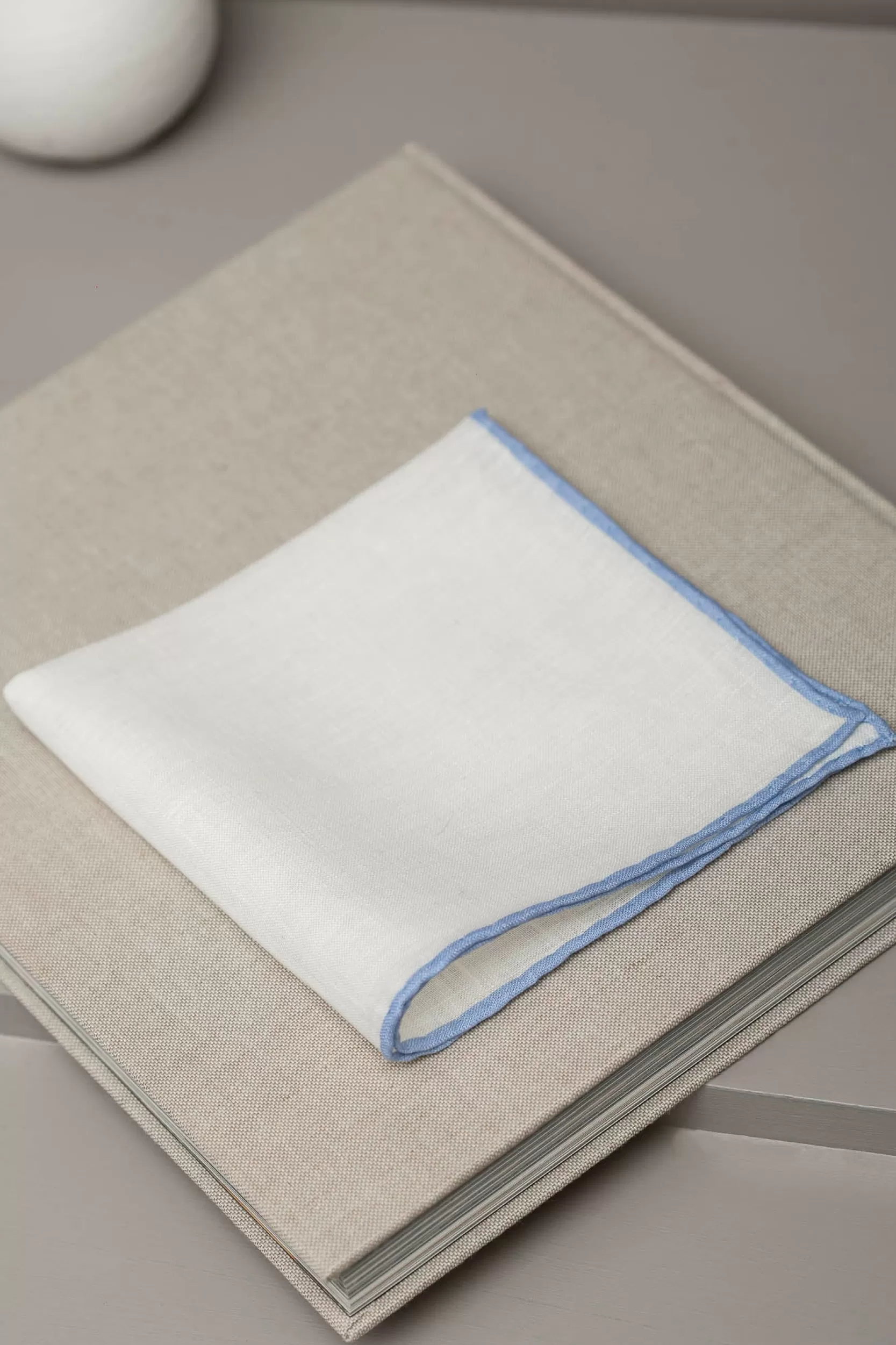 Flash Sale Pini Parma Fazzoletti Da Taschino In Lino Bianco/ - Made In Italy Azzurro