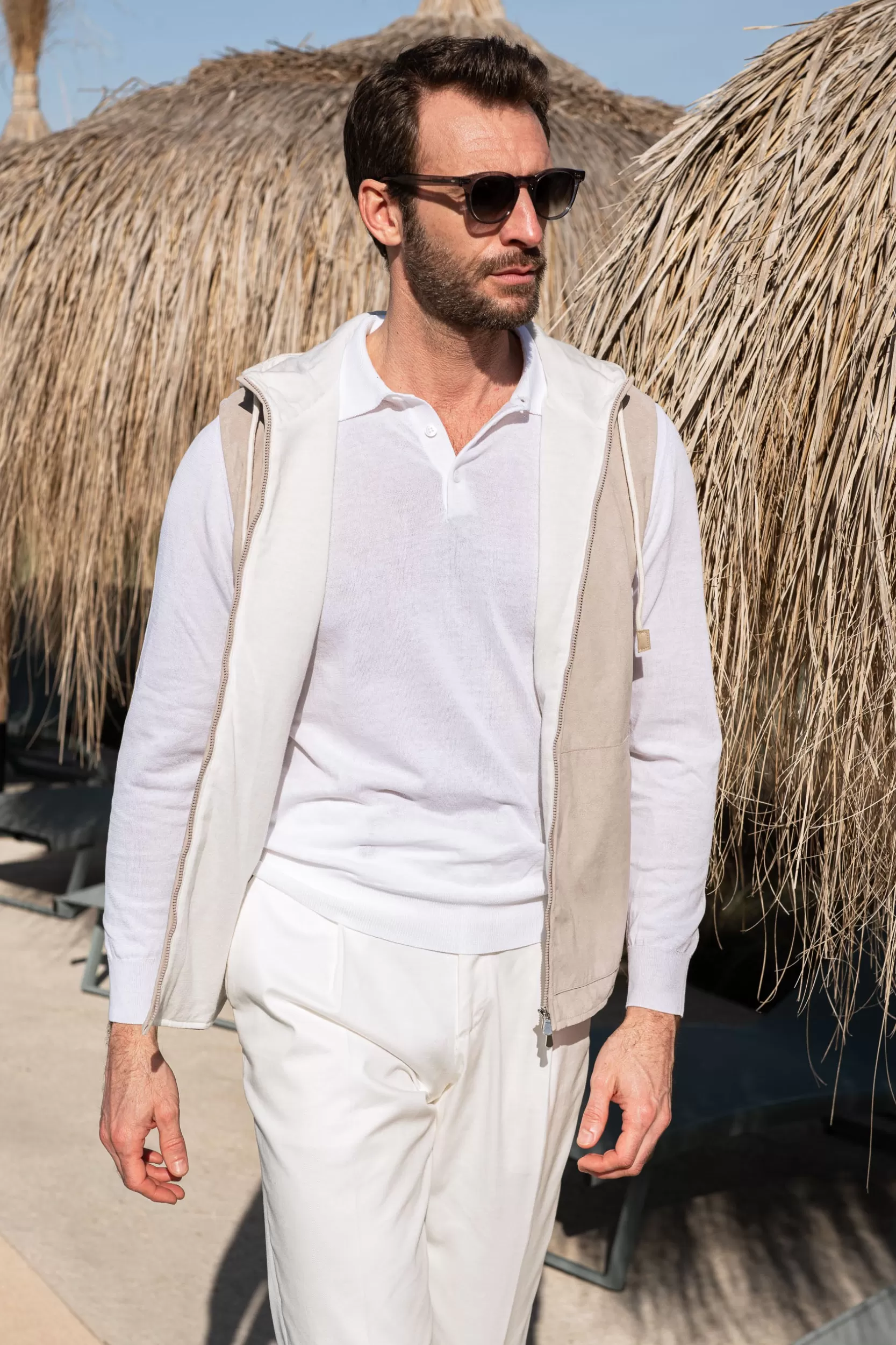 Fashion Pini Parma Gilet Con Cappuccio In Alcantara Sabbia – Made In Italy