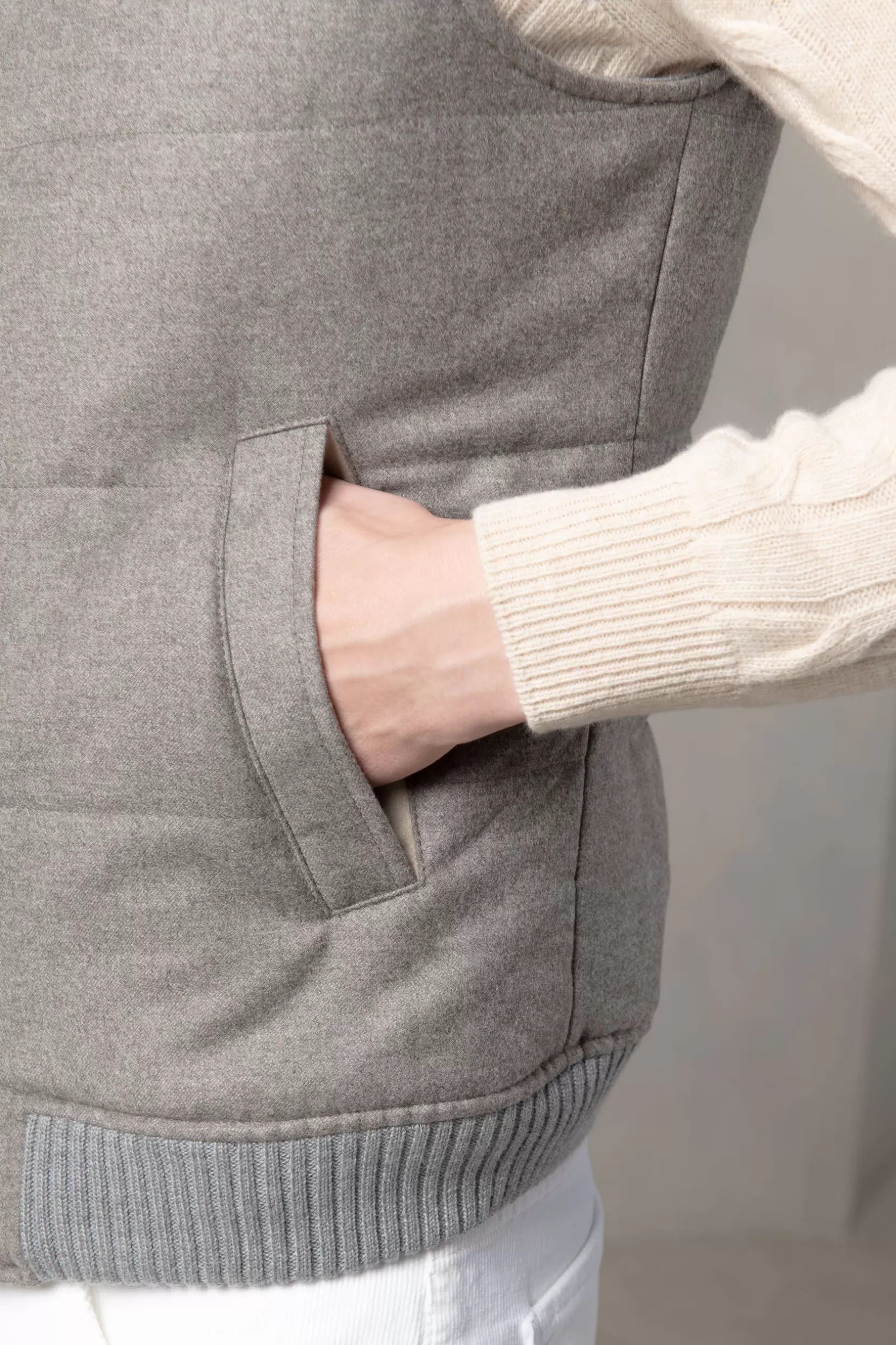 Online Pini Parma Gilet Imbottito Color Tortora In Lana E Cashmere Loro Piana – Made In Italy Talpa