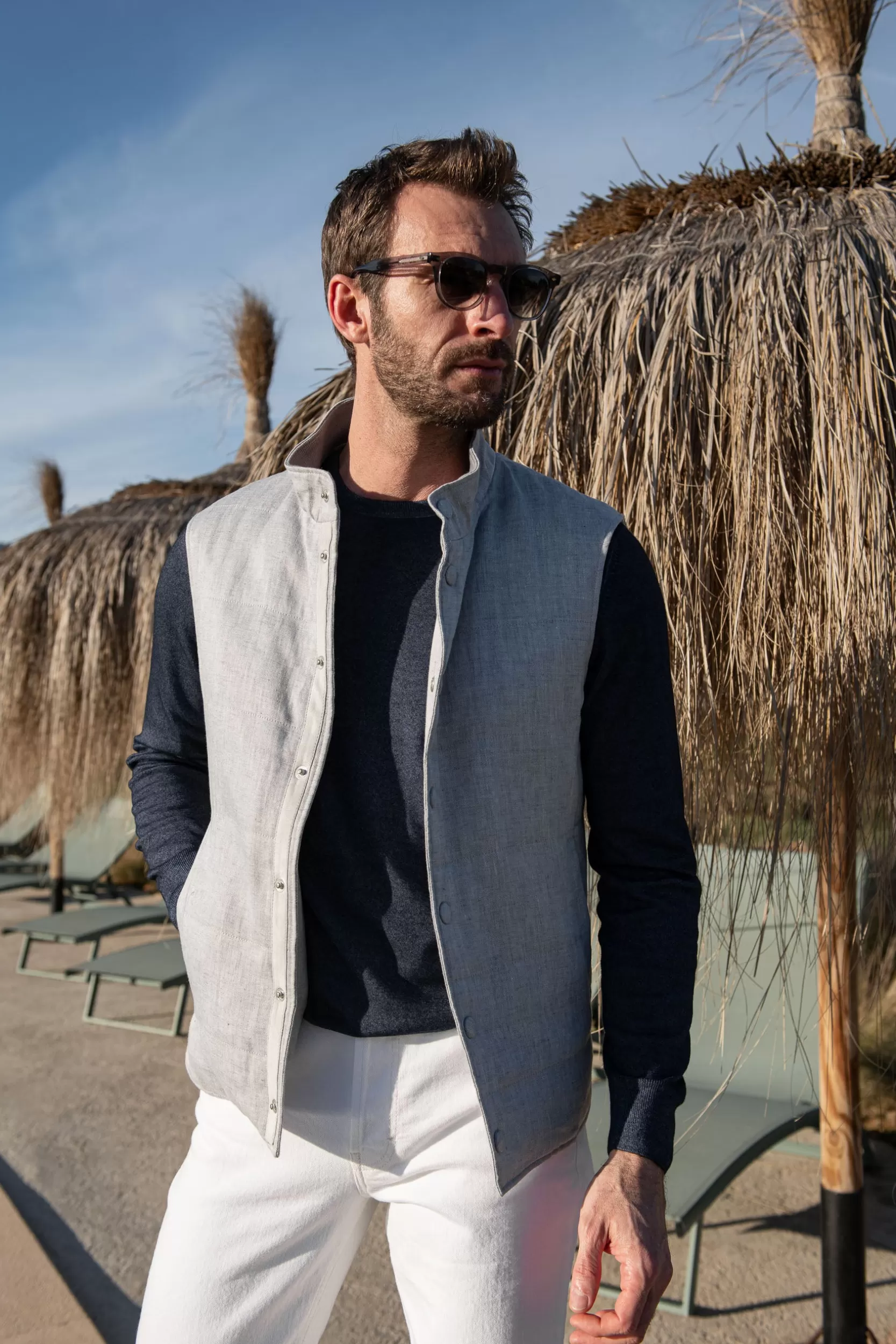 Shop Pini Parma Gilet In Lino Grigio Gesso – Made In Italy