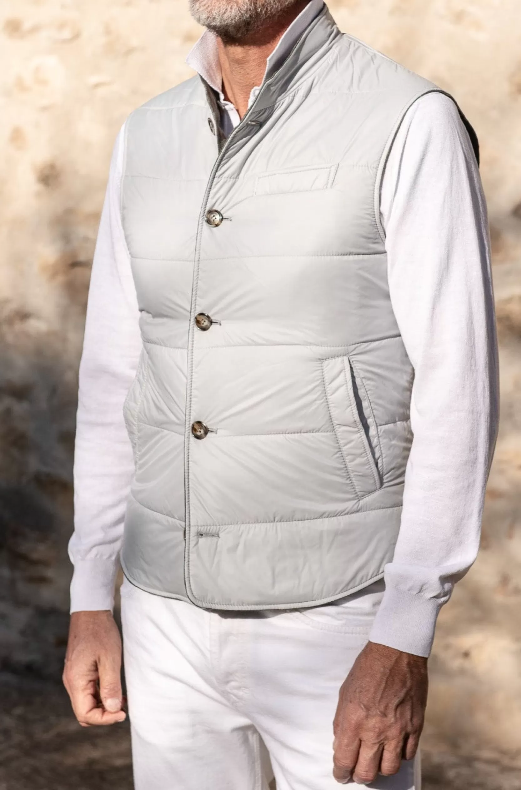 Shop Pini Parma Gilet Reversibile In Piumino Di Lino Salvia – Made In Italy